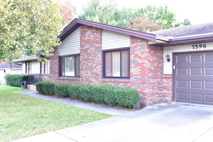 7596 Farmhome, CHERRY VALLEY, Illinois 61016, 2 Bedrooms Bedrooms, ,2 BathroomsBathrooms,House,For Sale,Farmhome,202506722