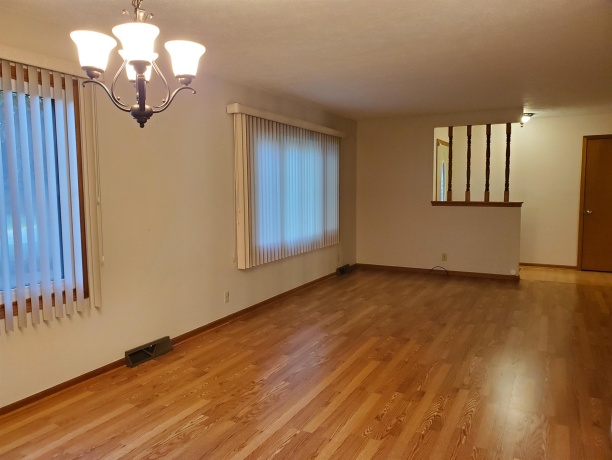 7596 Farmhome, CHERRY VALLEY, Illinois 61016, 2 Bedrooms Bedrooms, ,2 BathroomsBathrooms,House,For Sale,Farmhome,202506722