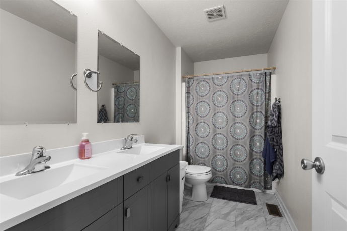 15613 Bombay, SOUTH BELOIT, Illinois 61080, 4 Bedrooms Bedrooms, ,2 BathroomsBathrooms,House,For Sale,Bombay,202506724