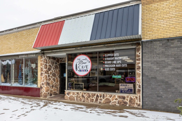 228 MAIN, SAVANNA, Illinois 61074, ,Business/retail,For Sale,MAIN,202506725