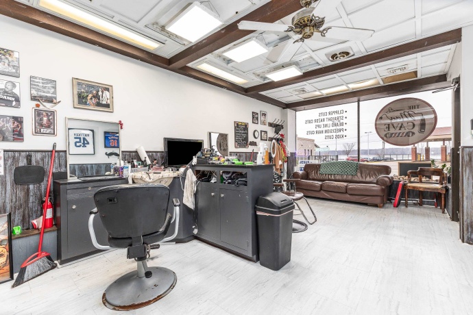 228 MAIN, SAVANNA, Illinois 61074, ,Business/retail,For Sale,MAIN,202506725