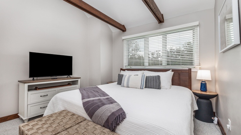 109 Plum Cove, GALENA, Illinois 61036, 3 Bedrooms Bedrooms, ,3 BathroomsBathrooms,Condominium,For Sale,Plum Cove,202506726