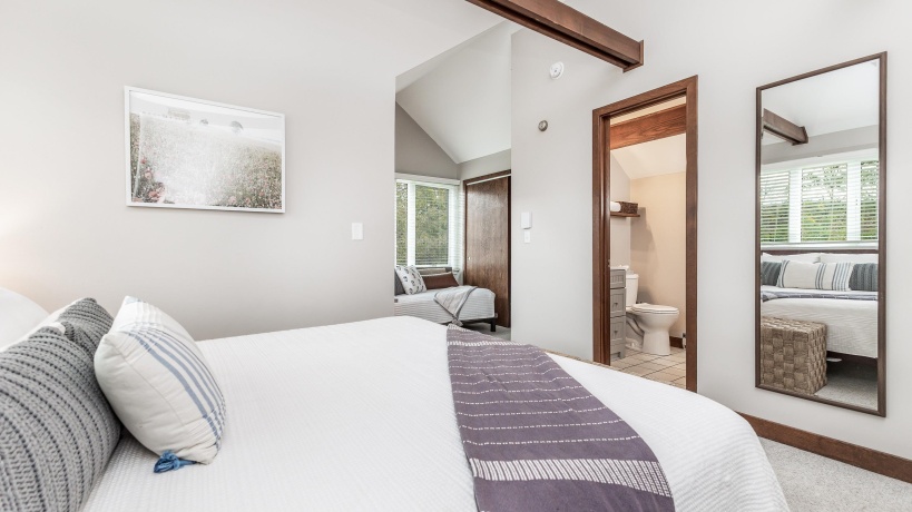 109 Plum Cove, GALENA, Illinois 61036, 3 Bedrooms Bedrooms, ,3 BathroomsBathrooms,Condominium,For Sale,Plum Cove,202506726