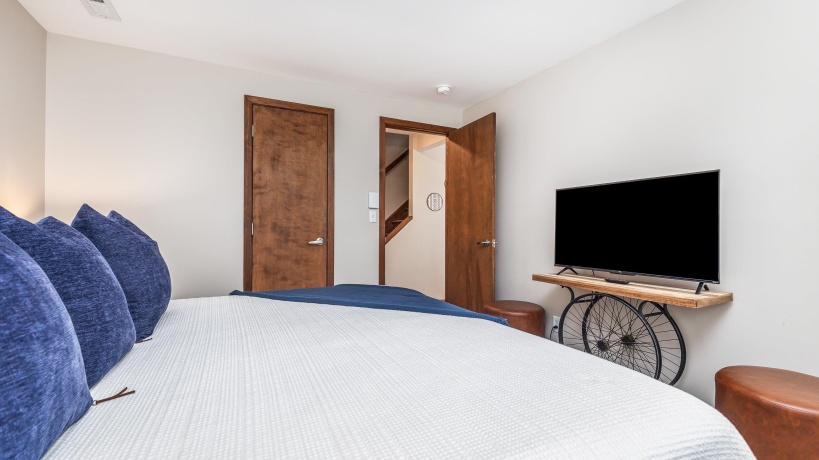 109 Plum Cove, GALENA, Illinois 61036, 3 Bedrooms Bedrooms, ,3 BathroomsBathrooms,Condominium,For Sale,Plum Cove,202506726