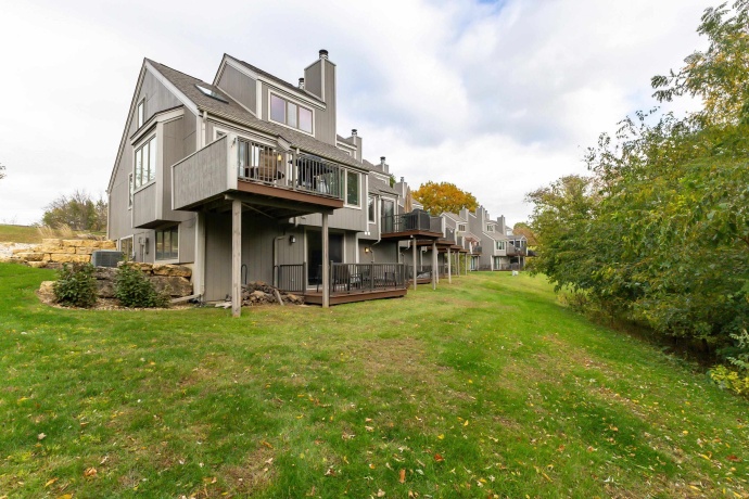 109 Plum Cove, GALENA, Illinois 61036, 3 Bedrooms Bedrooms, ,3 BathroomsBathrooms,Condominium,For Sale,Plum Cove,202506726