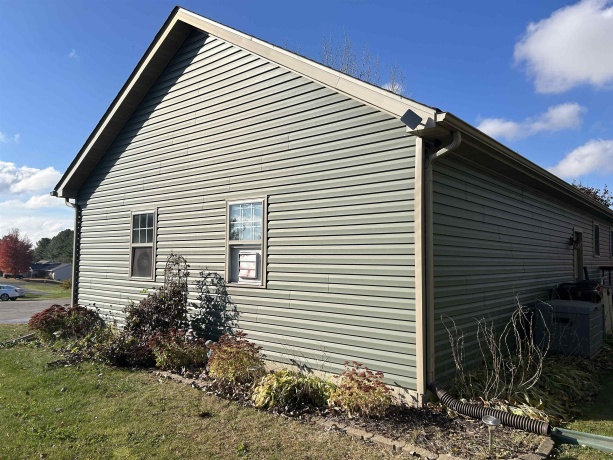 312 Hillside, ORANGEVILLE, Illinois 61060, 4 Bedrooms Bedrooms, ,2 BathroomsBathrooms,House,For Sale,Hillside,202506727