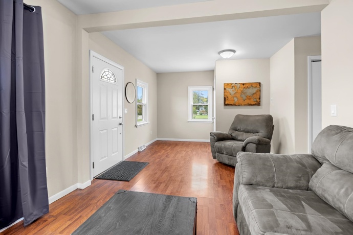 514 9th, BELVIDERE, Illinois 61008, 3 Bedrooms Bedrooms, ,1 BathroomBathrooms,House,For Sale,9th,202506728