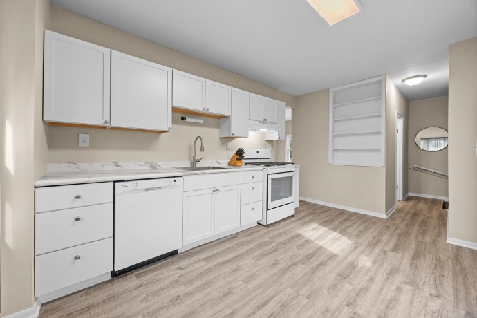 514 9th, BELVIDERE, Illinois 61008, 3 Bedrooms Bedrooms, ,1 BathroomBathrooms,House,For Sale,9th,202506728