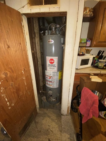 612 Atwood, ROCKFORD, Illinois 61102, 2 Bedrooms Bedrooms, ,1 BathroomBathrooms,House,For Sale,Atwood,202506729