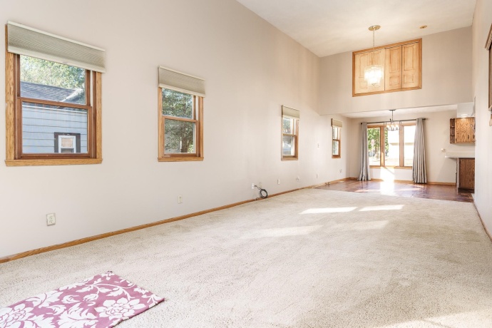 8217 Ravere, MACHESNEY PARK, Illinois 61115, 2 Bedrooms Bedrooms, ,2 BathroomsBathrooms,House,For Sale,Ravere,202506317