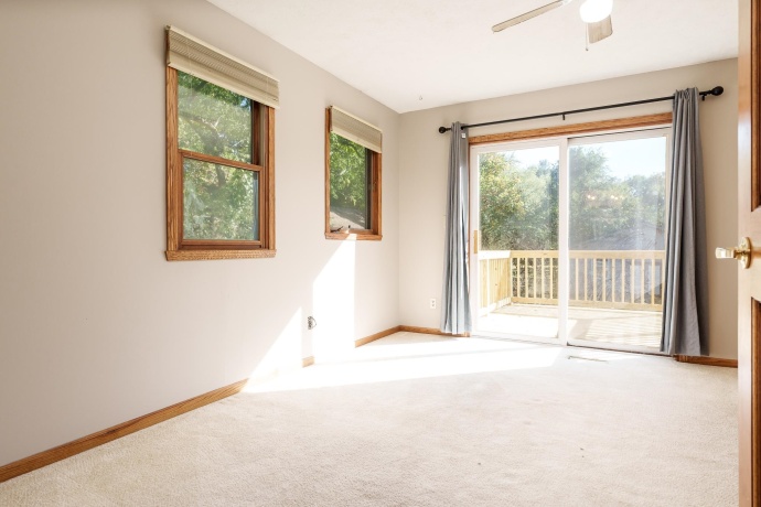 8217 Ravere, MACHESNEY PARK, Illinois 61115, 2 Bedrooms Bedrooms, ,2 BathroomsBathrooms,House,For Sale,Ravere,202506317