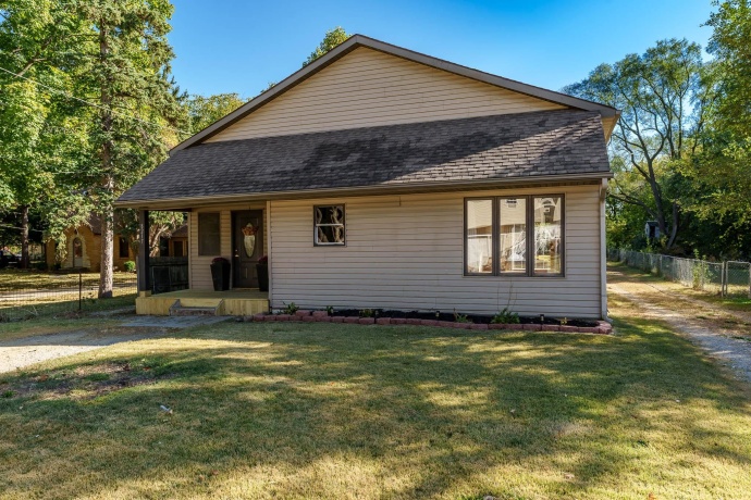 8217 Ravere, MACHESNEY PARK, Illinois 61115, 2 Bedrooms Bedrooms, ,2 BathroomsBathrooms,House,For Sale,Ravere,202506317