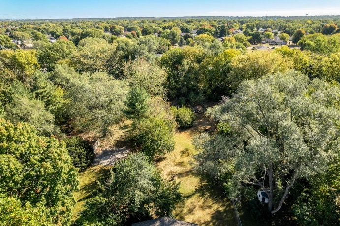 8217 Ravere, MACHESNEY PARK, Illinois 61115, 2 Bedrooms Bedrooms, ,2 BathroomsBathrooms,House,For Sale,Ravere,202506317