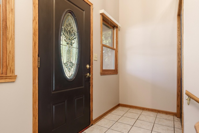 8217 Ravere, MACHESNEY PARK, Illinois 61115, 2 Bedrooms Bedrooms, ,2 BathroomsBathrooms,House,For Sale,Ravere,202506317