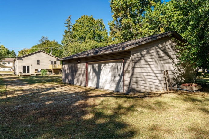 8217 Ravere, MACHESNEY PARK, Illinois 61115, 2 Bedrooms Bedrooms, ,2 BathroomsBathrooms,House,For Sale,Ravere,202506317