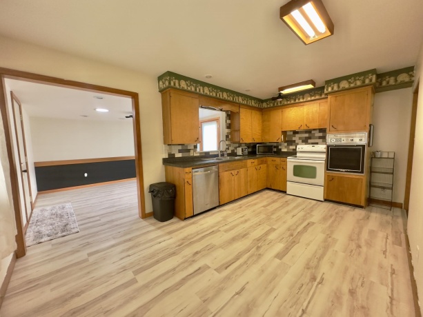 203 Ash, MORRISON, Illinois 61270, 2 Bedrooms Bedrooms, ,2 BathroomsBathrooms,House,For Sale,Ash,202505154