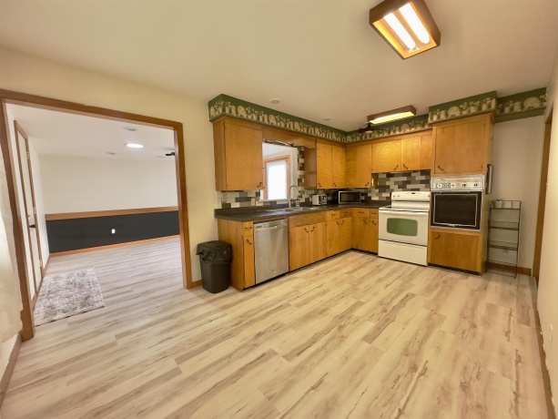 203 Ash, MORRISON, Illinois 61270, 2 Bedrooms Bedrooms, ,2 BathroomsBathrooms,House,For Sale,Ash,202505154