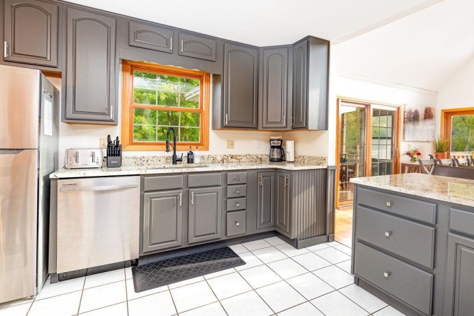 446 Territory, GALENA, Illinois 61036, 6 Bedrooms Bedrooms, ,6 BathroomsBathrooms,House,For Sale,Territory,202506733