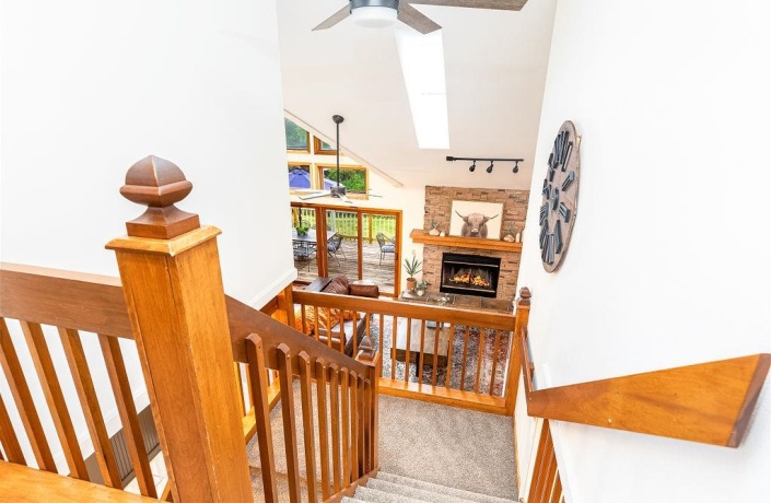 446 Territory, GALENA, Illinois 61036, 6 Bedrooms Bedrooms, ,6 BathroomsBathrooms,House,For Sale,Territory,202506733