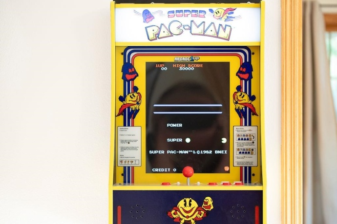 446 Territory, GALENA, Illinois 61036, 6 Bedrooms Bedrooms, ,6 BathroomsBathrooms,House,For Sale,Territory,202506733