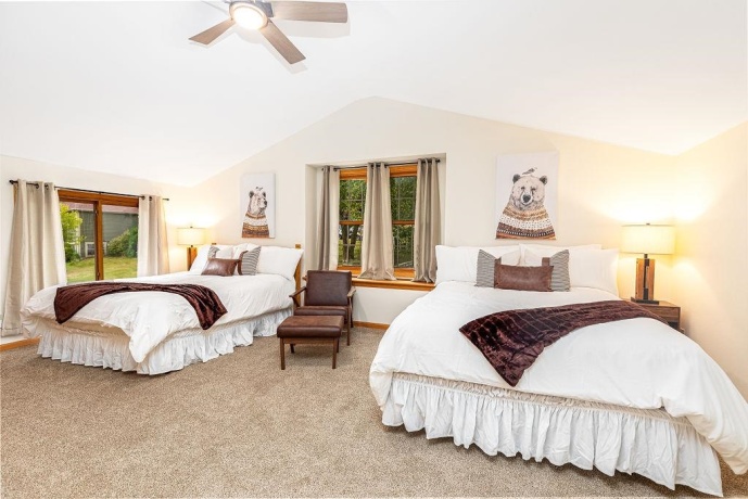 446 Territory, GALENA, Illinois 61036, 6 Bedrooms Bedrooms, ,6 BathroomsBathrooms,House,For Sale,Territory,202506733