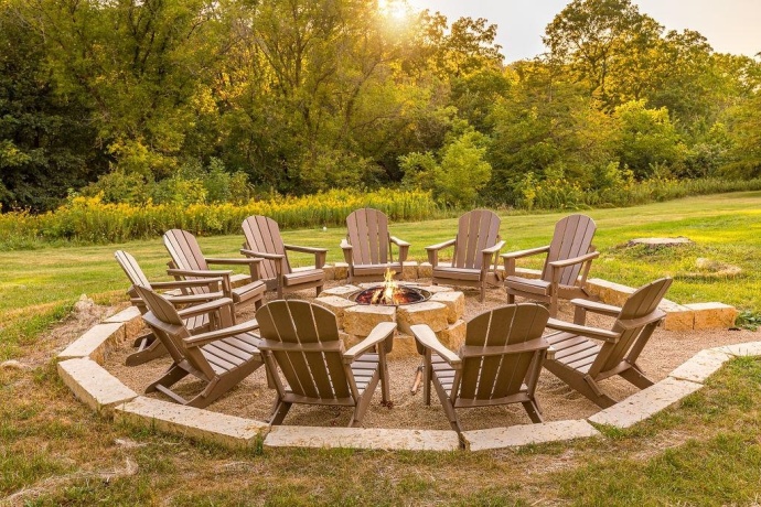 446 Territory, GALENA, Illinois 61036, 6 Bedrooms Bedrooms, ,6 BathroomsBathrooms,House,For Sale,Territory,202506733