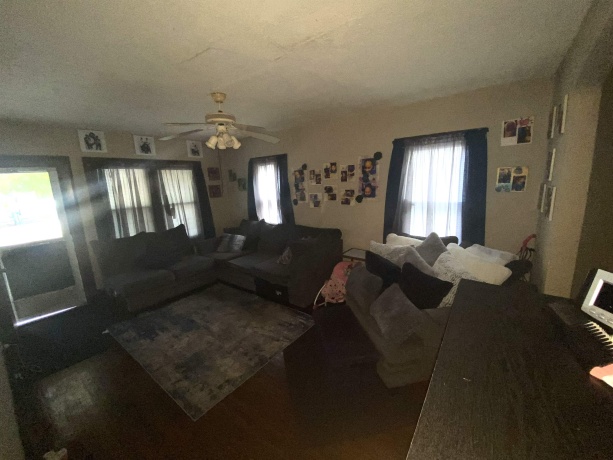 1017 Clover, ROCKFORD, Illinois 61102, 3 Bedrooms Bedrooms, ,2 BathroomsBathrooms,House,For Sale,Clover,202506734