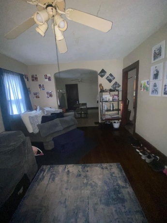 1017 Clover, ROCKFORD, Illinois 61102, 3 Bedrooms Bedrooms, ,2 BathroomsBathrooms,House,For Sale,Clover,202506734