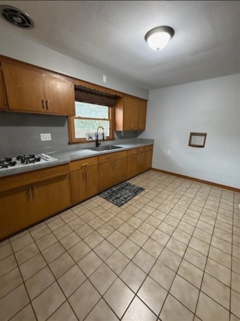 2108 23rd, ROCKFORD, Illinois 61108, 2 Bedrooms Bedrooms, ,1 BathroomBathrooms,House,For Sale,23rd,202506735