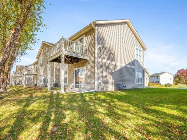 8628 Victory, MACHESNEY PARK, Illinois 61115, 2 Bedrooms Bedrooms, ,2 BathroomsBathrooms,Condominium,For Sale,Victory,202506736