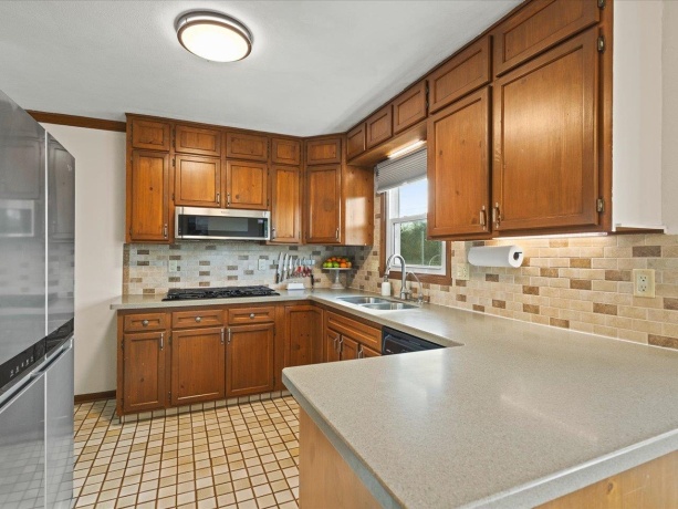 515 Chicory, MACHESNEY PARK, Illinois 61115, 3 Bedrooms Bedrooms, ,2 BathroomsBathrooms,House,For Sale,Chicory,202506737