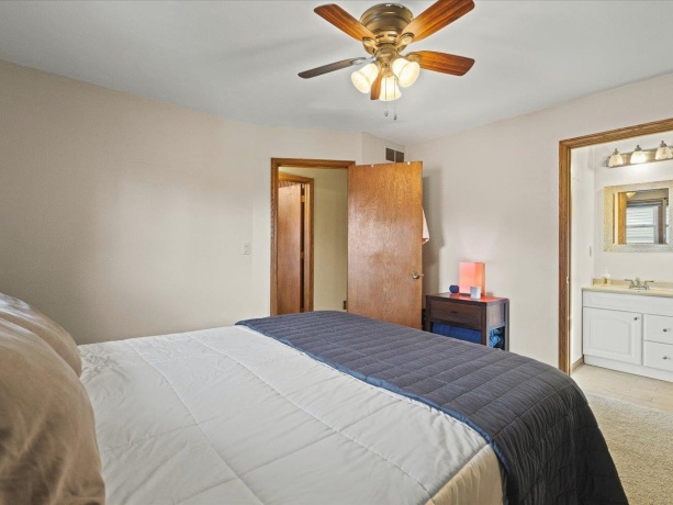 515 Chicory, MACHESNEY PARK, Illinois 61115, 3 Bedrooms Bedrooms, ,2 BathroomsBathrooms,House,For Sale,Chicory,202506737