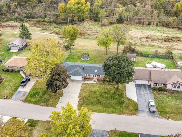 515 Chicory, MACHESNEY PARK, Illinois 61115, 3 Bedrooms Bedrooms, ,2 BathroomsBathrooms,House,For Sale,Chicory,202506737