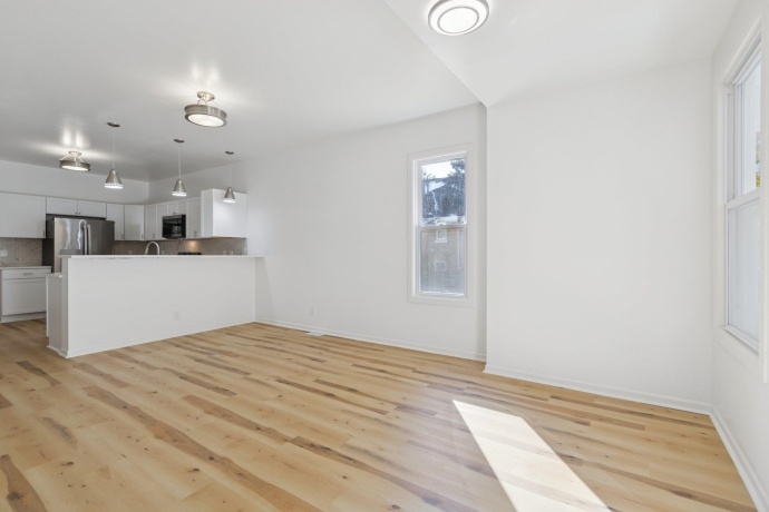 1306 Magnolia, ROCKFORD, Illinois 61104, 4 Bedrooms Bedrooms, ,2 BathroomsBathrooms,House,For Sale,Magnolia,202506739