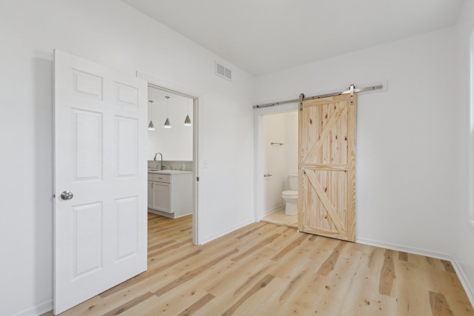 1306 Magnolia, ROCKFORD, Illinois 61104, 4 Bedrooms Bedrooms, ,2 BathroomsBathrooms,House,For Sale,Magnolia,202506739