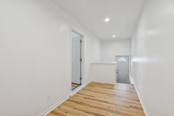 1306 Magnolia, ROCKFORD, Illinois 61104, 4 Bedrooms Bedrooms, ,2 BathroomsBathrooms,House,For Sale,Magnolia,202506739