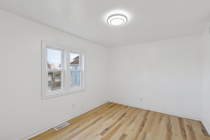 1306 Magnolia, ROCKFORD, Illinois 61104, 4 Bedrooms Bedrooms, ,2 BathroomsBathrooms,House,For Sale,Magnolia,202506739