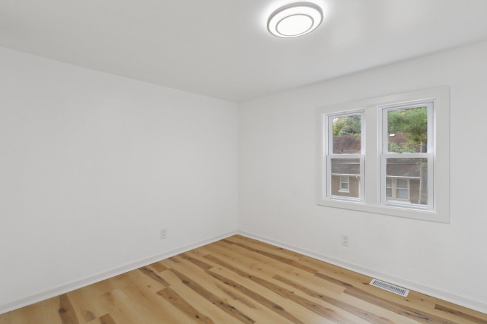 1306 Magnolia, ROCKFORD, Illinois 61104, 4 Bedrooms Bedrooms, ,2 BathroomsBathrooms,House,For Sale,Magnolia,202506739