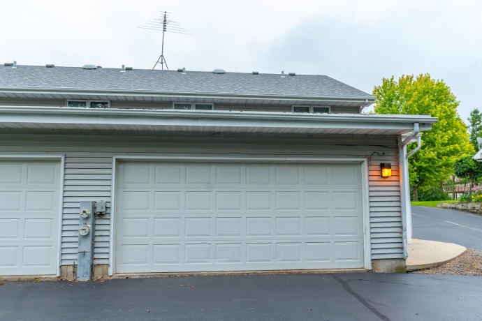 3786-3788 Sage, ROCKFORD, Illinois 61114, ,2 Units,For Sale,Sage,202506738