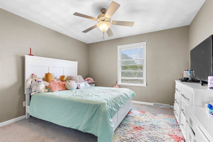 11939 Argyle, LOVES PARK, Illinois 61111, 4 Bedrooms Bedrooms, ,2 BathroomsBathrooms,House,For Sale,Argyle,202506742