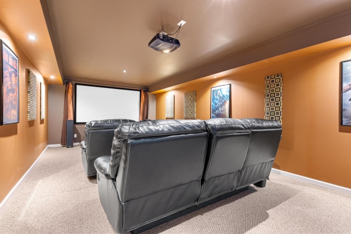 11939 Argyle, LOVES PARK, Illinois 61111, 4 Bedrooms Bedrooms, ,2 BathroomsBathrooms,House,For Sale,Argyle,202506742