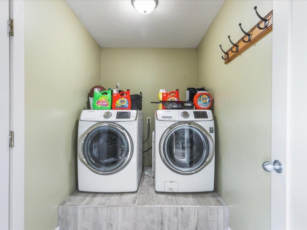 12861 Clearwater Pointe, WINNEBAGO, Illinois 61088, 3 Bedrooms Bedrooms, ,2 BathroomsBathrooms,House,For Sale,Clearwater Pointe,202506744