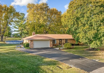 8181 Hilltop, WINNEBAGO, Illinois 61088, 3 Bedrooms Bedrooms, ,2 BathroomsBathrooms,House,For Sale,Hilltop,202506747