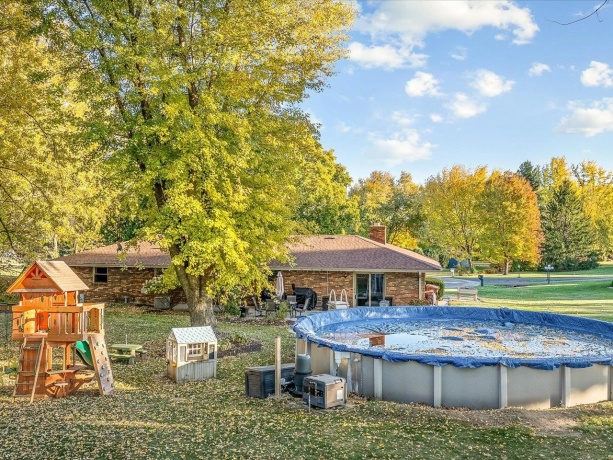 8181 Hilltop, WINNEBAGO, Illinois 61088, 3 Bedrooms Bedrooms, ,2 BathroomsBathrooms,House,For Sale,Hilltop,202506747