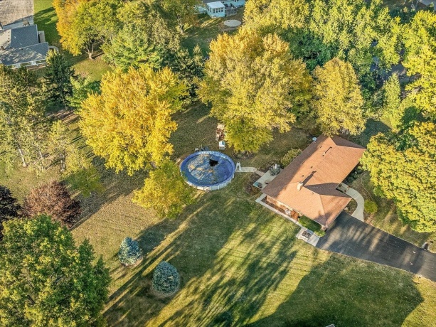 8181 Hilltop, WINNEBAGO, Illinois 61088, 3 Bedrooms Bedrooms, ,2 BathroomsBathrooms,House,For Sale,Hilltop,202506747