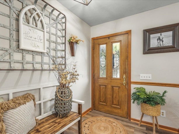 8181 Hilltop, WINNEBAGO, Illinois 61088, 3 Bedrooms Bedrooms, ,2 BathroomsBathrooms,House,For Sale,Hilltop,202506747