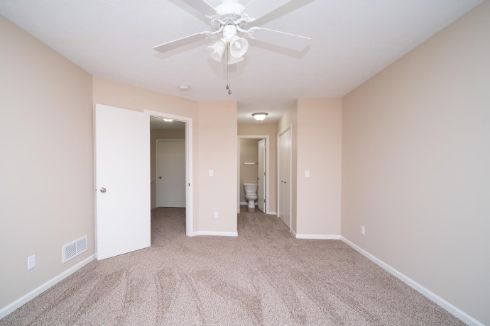 585 Clayton, SYCAMORE, Illinois 60178, 2 Bedrooms Bedrooms, ,2 BathroomsBathrooms,Condominium,For Sale,Clayton,202506745