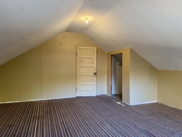 1520 PARMELE, ROCKFORD, Illinois 61104, 4 Bedrooms Bedrooms, ,2 BathroomsBathrooms,House,For Sale,PARMELE,202503849