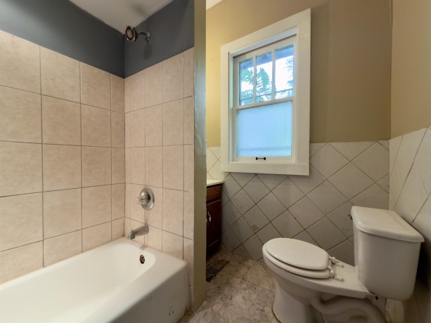 1520 PARMELE, ROCKFORD, Illinois 61104, 4 Bedrooms Bedrooms, ,2 BathroomsBathrooms,House,For Sale,PARMELE,202503849