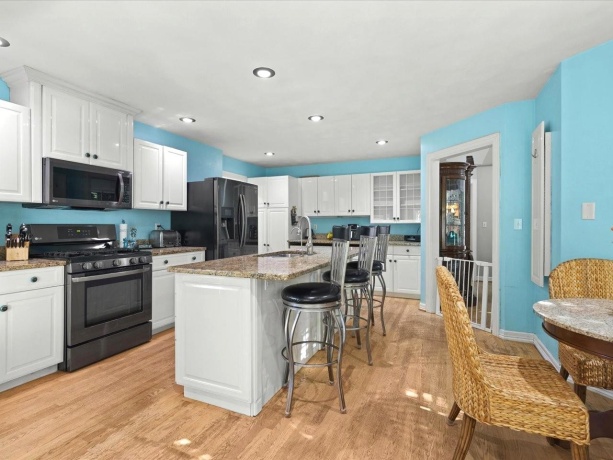 2356 SILVERTHORN, ROCKFORD, Illinois 61107, 4 Bedrooms Bedrooms, ,2 BathroomsBathrooms,House,For Sale,SILVERTHORN,202506494